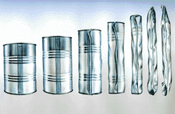 The flexible aluminum retort pouch is
really a "soft can". It is comprised of multiple laminations of aluminum foil and plastic film.